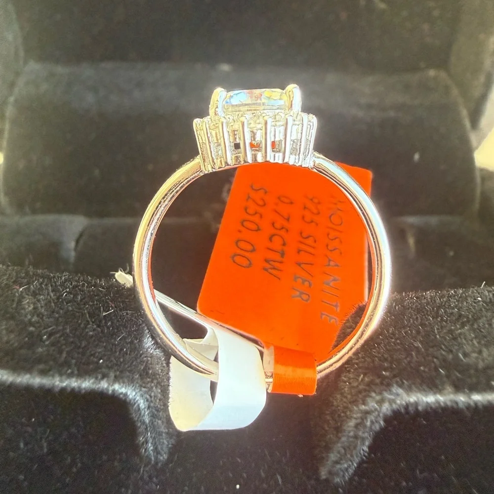 Moissanite Halo Ring – Rhodium Plated 925 Sterling Silver | Size 5